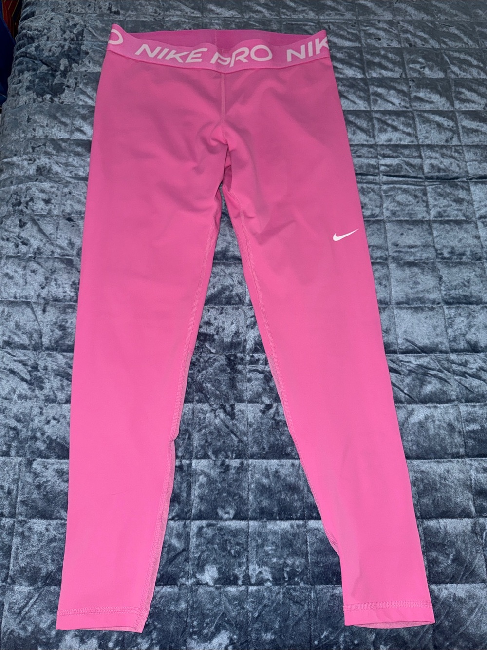 Nike Pro Womens Pink Athletic Leggings